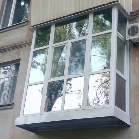 ОСТЕКЛЕНИЕ ФРАНЦУЗСКОГО БАЛКОНА ПО УЛ. ТЕПЛИЧНАЯ