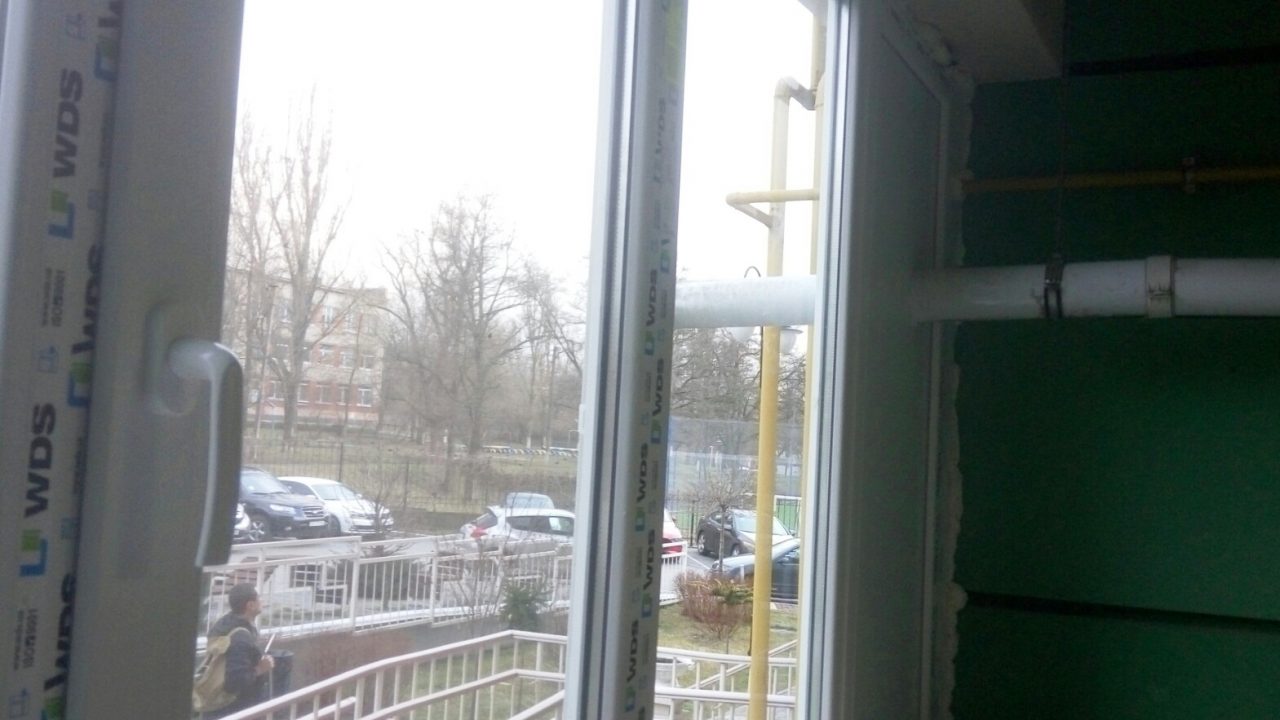 ОСТЕКЛЕНИЕ ЛОДЖИИ НА ЕВПАТОРИЙСКОЙ.