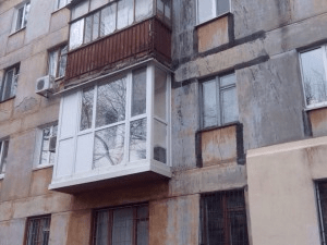 ОСТЕКЛЕНИЕ ФРАНЦУЗСКОГО БАЛКОНА НА КИРОВА