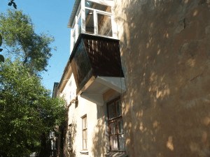 РЕСТАВРАЦИЯ И ОСТЕКЛЕНИЕ БАЛКОНА УЛ. КАЛИНОВАЯ
