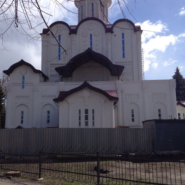 ОСТЕКЛЕНИЕ ЦЕРКВИ НА ПР.КАЛИНИНА