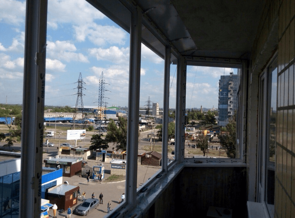 ОСТЕКЛЕНИЕ ЭРКЕРНОГО БАЛКОНА