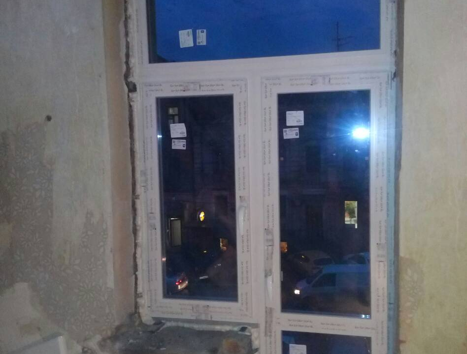 ОСТЕКЛЕНИЕ “СТАЛИНКИ” В Г.ДНЕПР