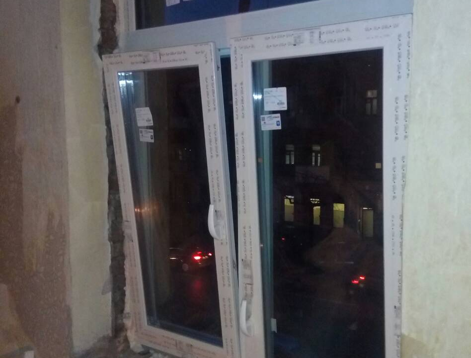 ОСТЕКЛЕНИЕ “СТАЛИНКИ” В Г.ДНЕПР